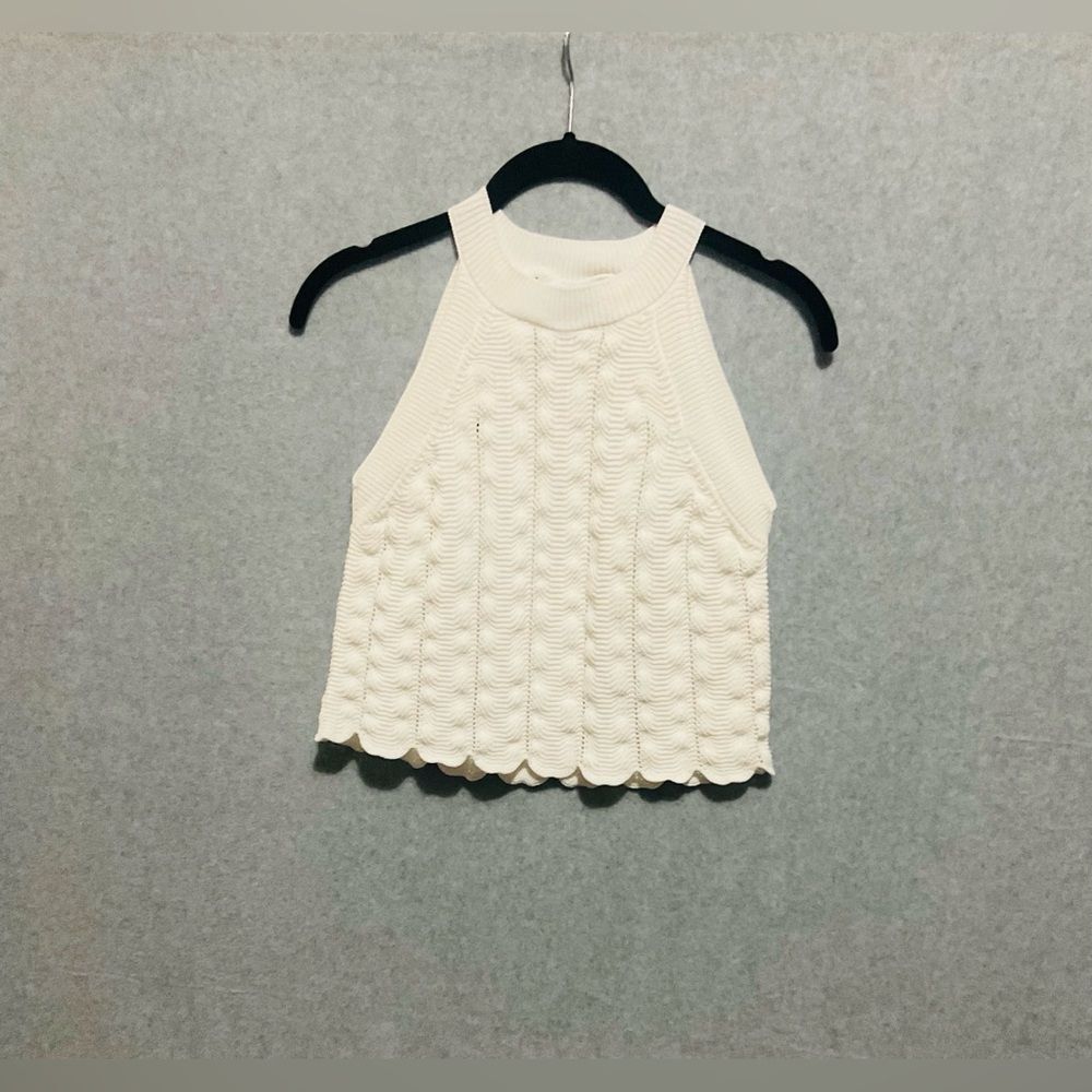 bebe Cream Knit Halter-Style Crop Top Sz S